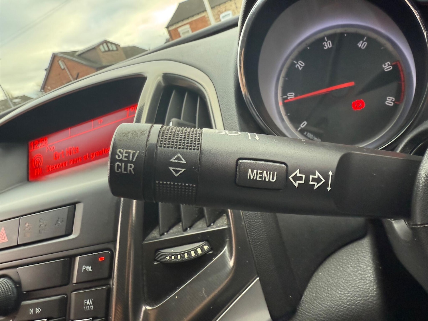 Used Vauxhall Astra 2010 for sale - 77082143: Photo 14