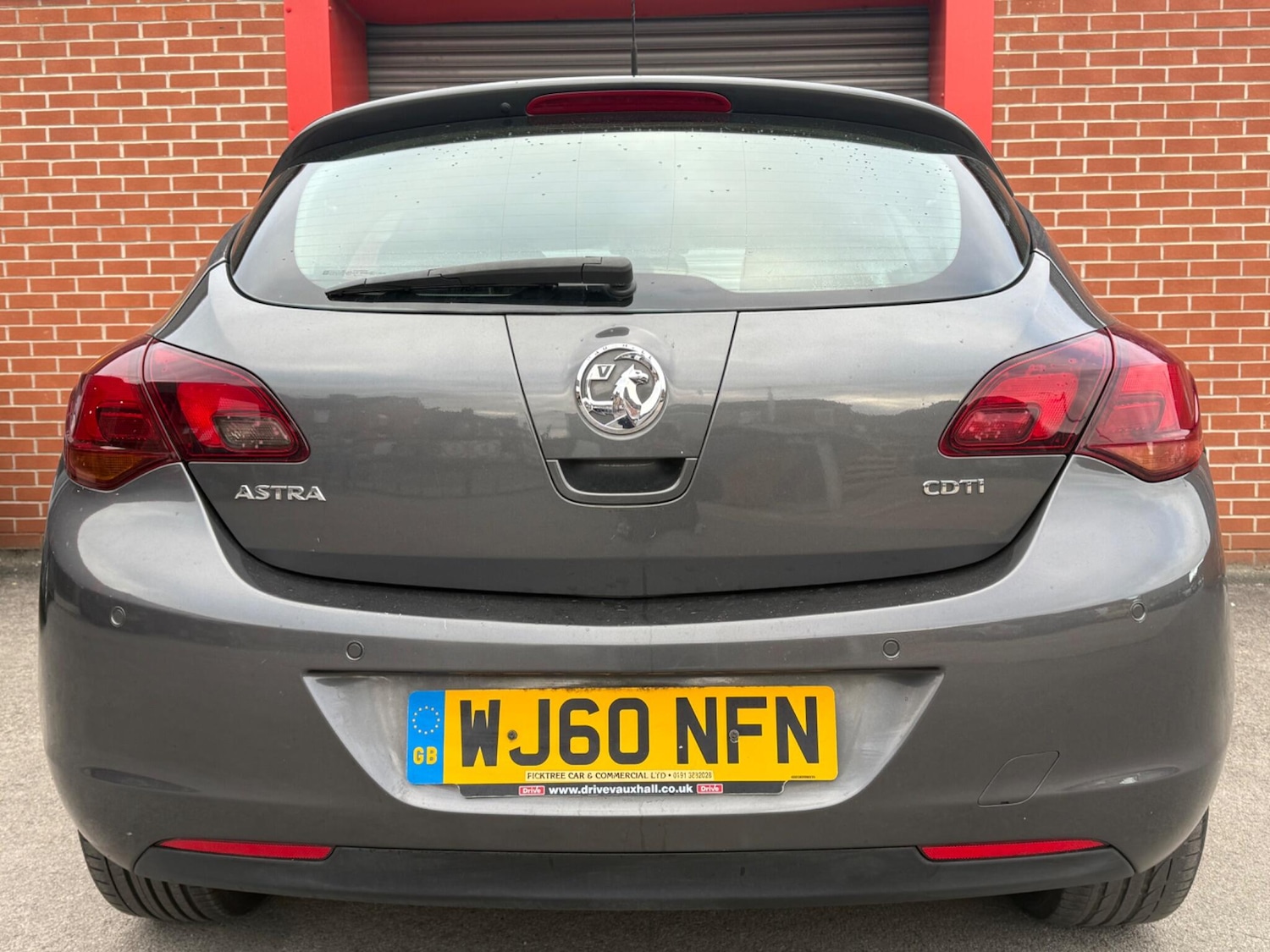 Used Vauxhall Astra 2010 for sale - 77082143: Photo 30