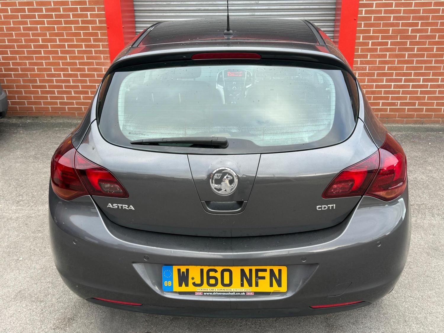 Used Vauxhall Astra 2010 for sale - 77082143: Photo 31