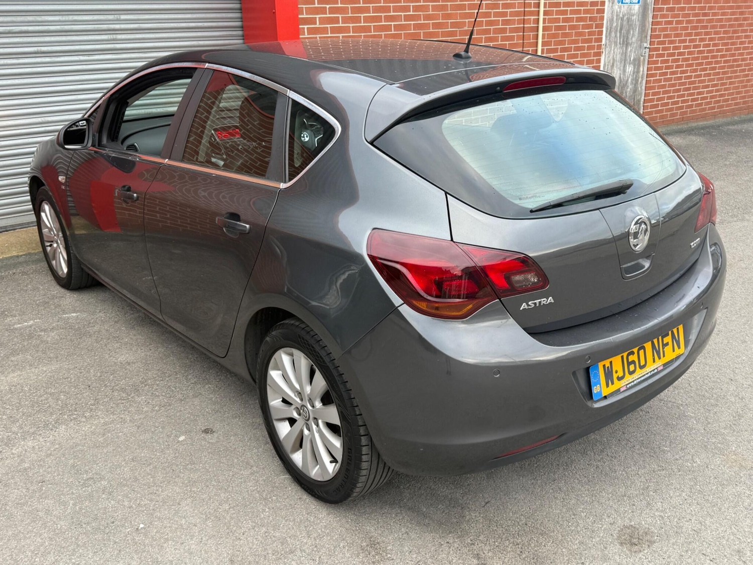 Used Vauxhall Astra 2010 for sale - 77082143: Photo 33