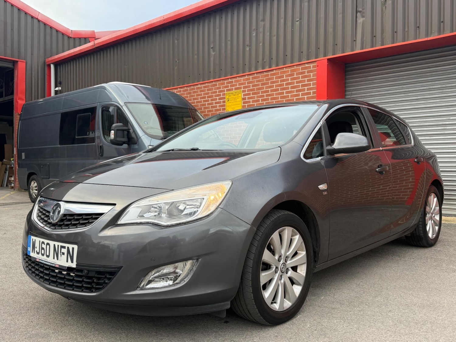 Used Vauxhall Astra 2010 for sale - 77082143: Photo 5