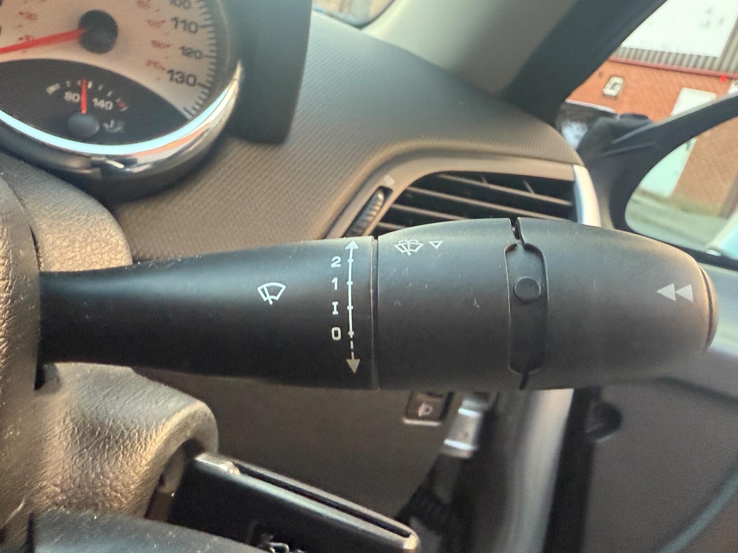 Used Peugeot 207 2009 for sale - 78073164: Photo 10