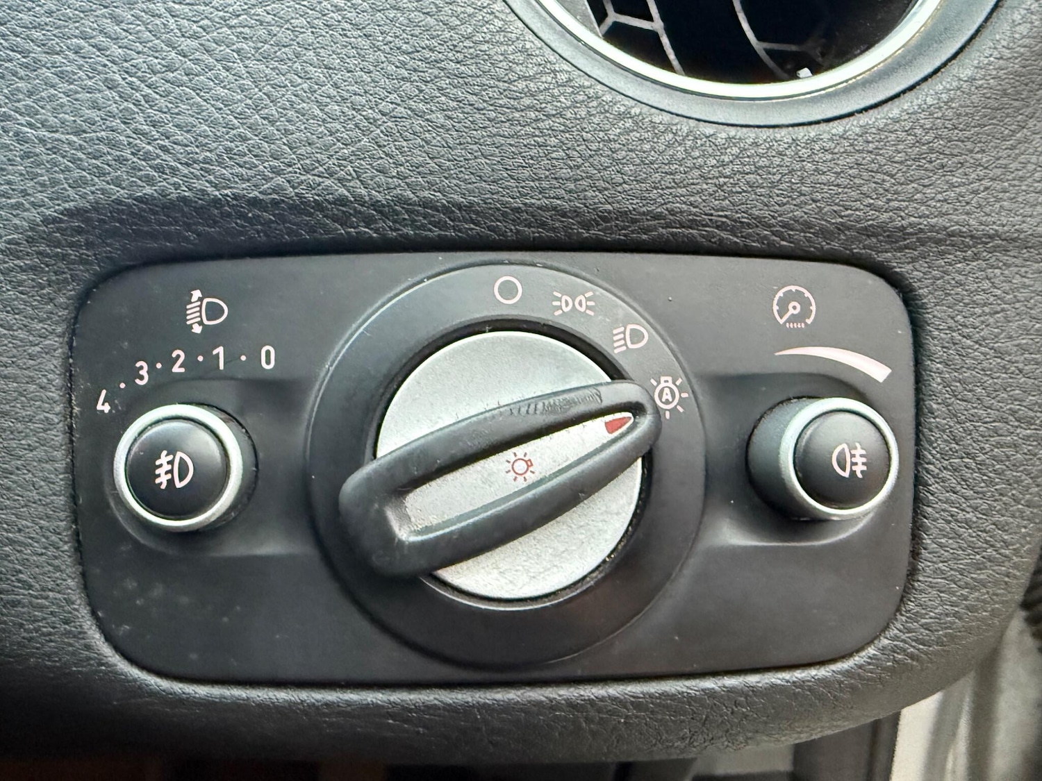 Used Ford Mondeo 2010 for sale - 76001132: Photo 10