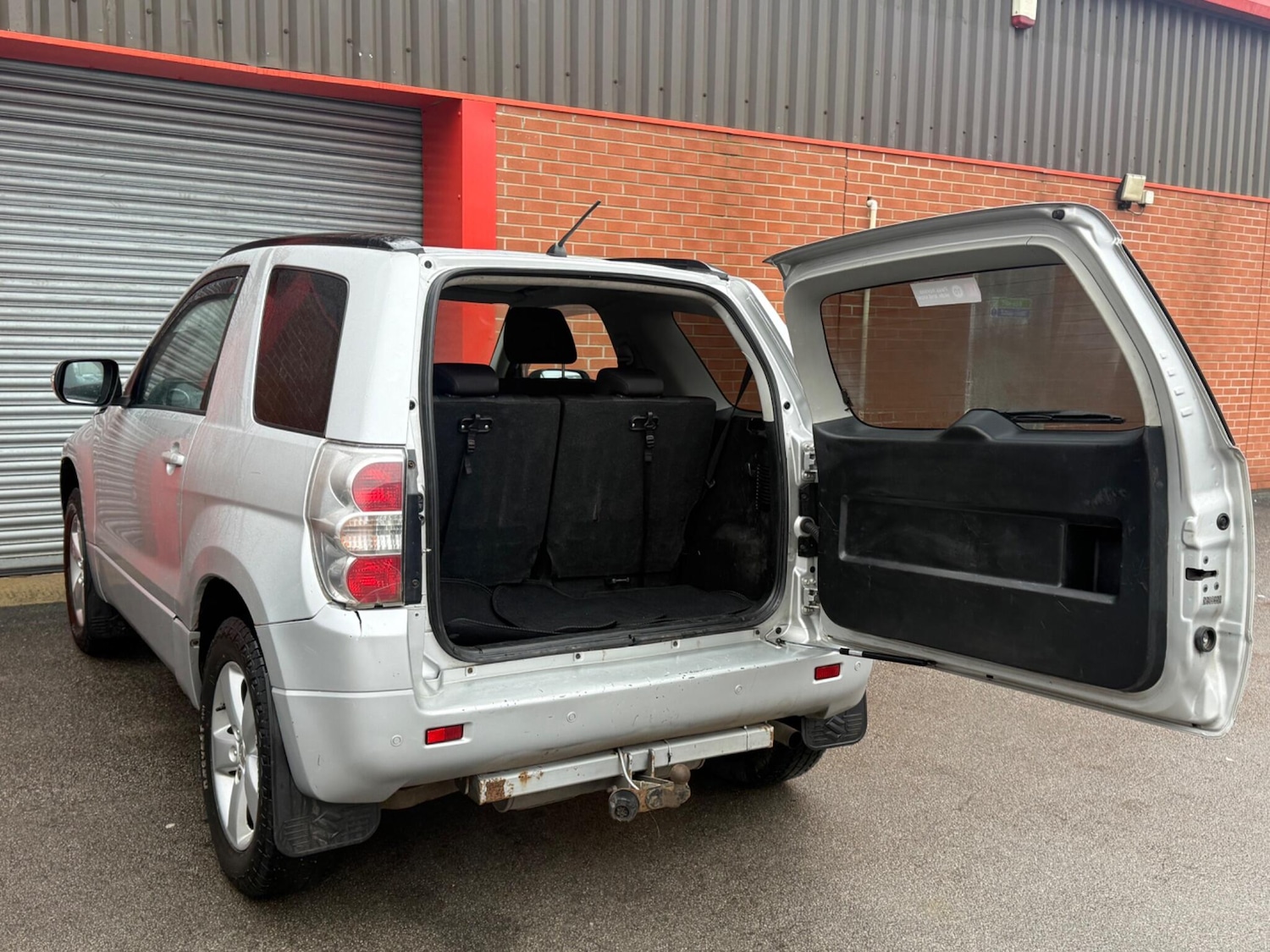 Used Suzuki Grand Vitara 2011 for sale - 77598284: Photo 34