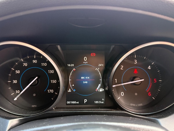 Used Jaguar XF 2016 for sale - 76094956: Photo 11