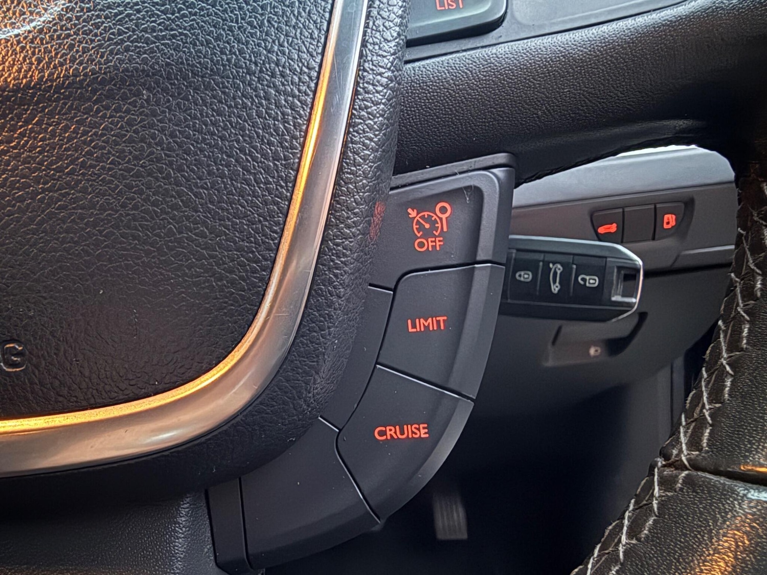 Used Peugeot 508 2011 for sale - 77793705: Photo 12