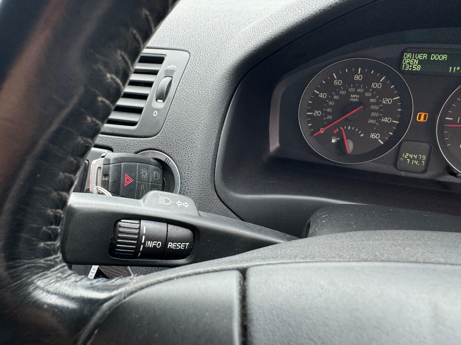 Used Volvo V50 2009 for sale - 76988483: Photo 17