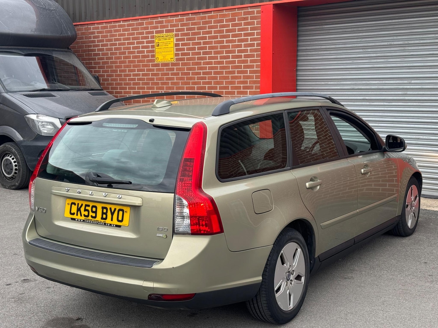 Used Volvo V50 2009 for sale - 76988483: Photo 31