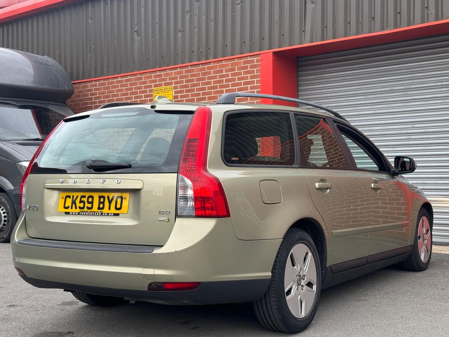 Used Volvo V50 2009 for sale - 76988483: Photo 32