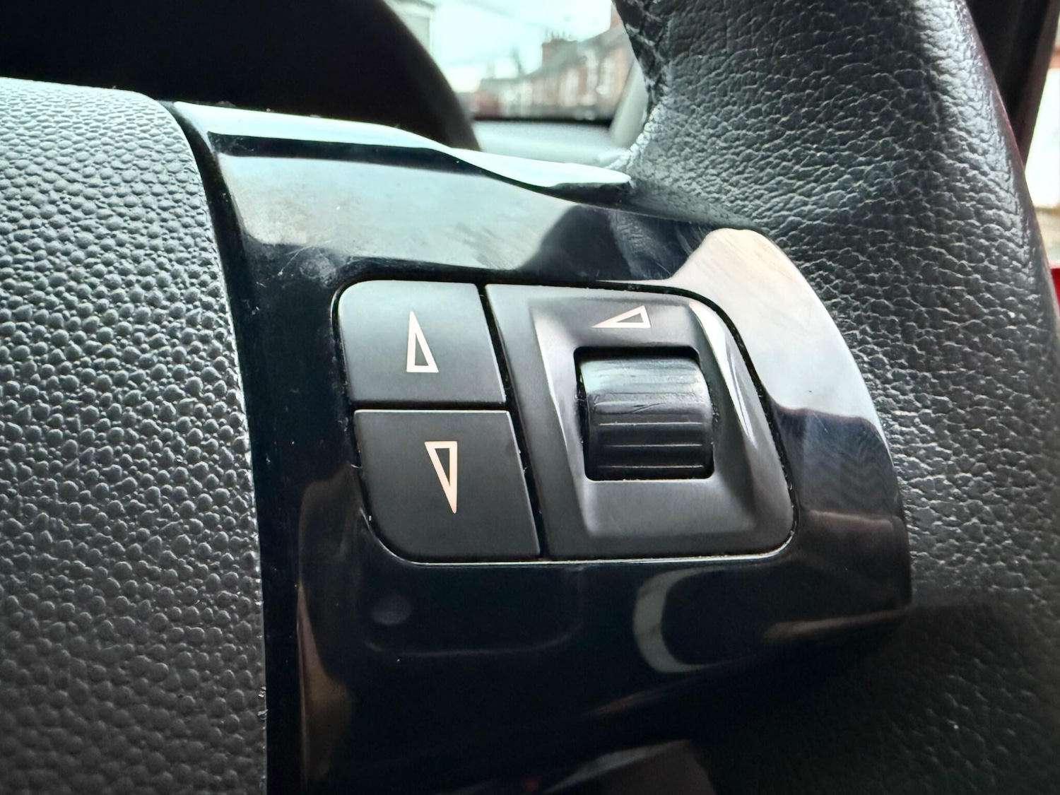 Used Vauxhall Corsa 2011 for sale - 77237955: Photo 11