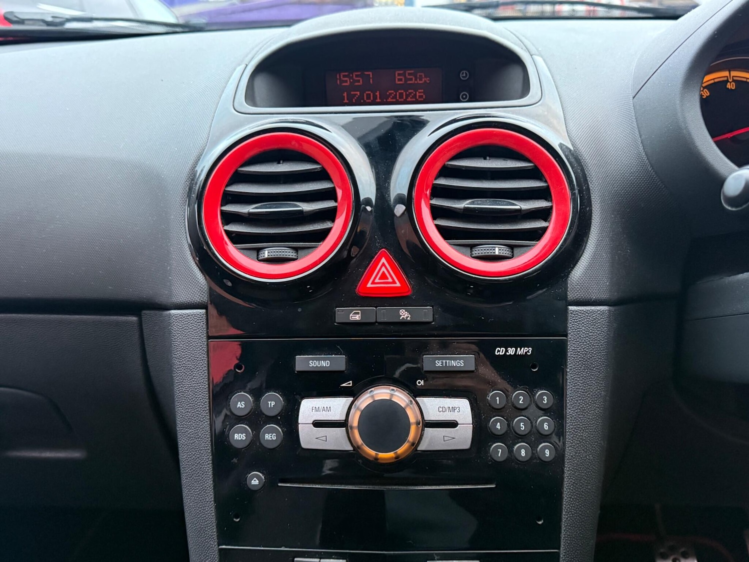 Used Vauxhall Corsa 2011 for sale - 77237955: Photo 16