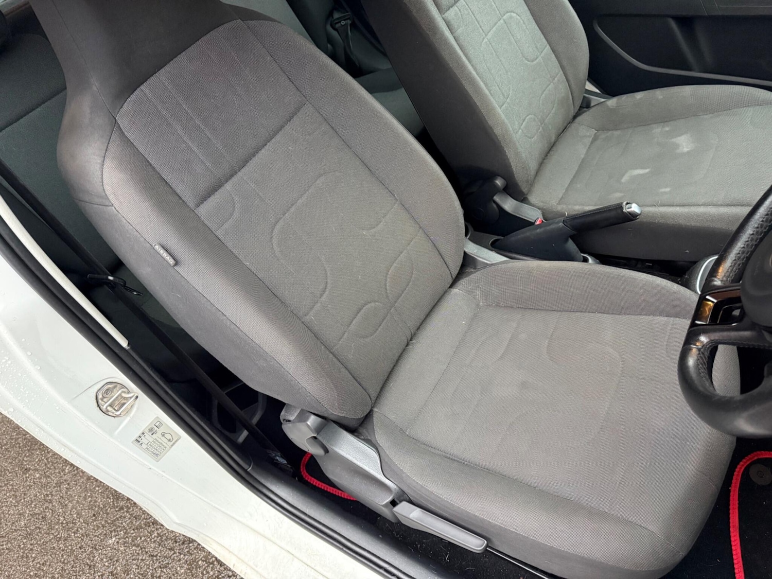 Used Volkswagen up! 2016 for sale - 77345261: Photo 18