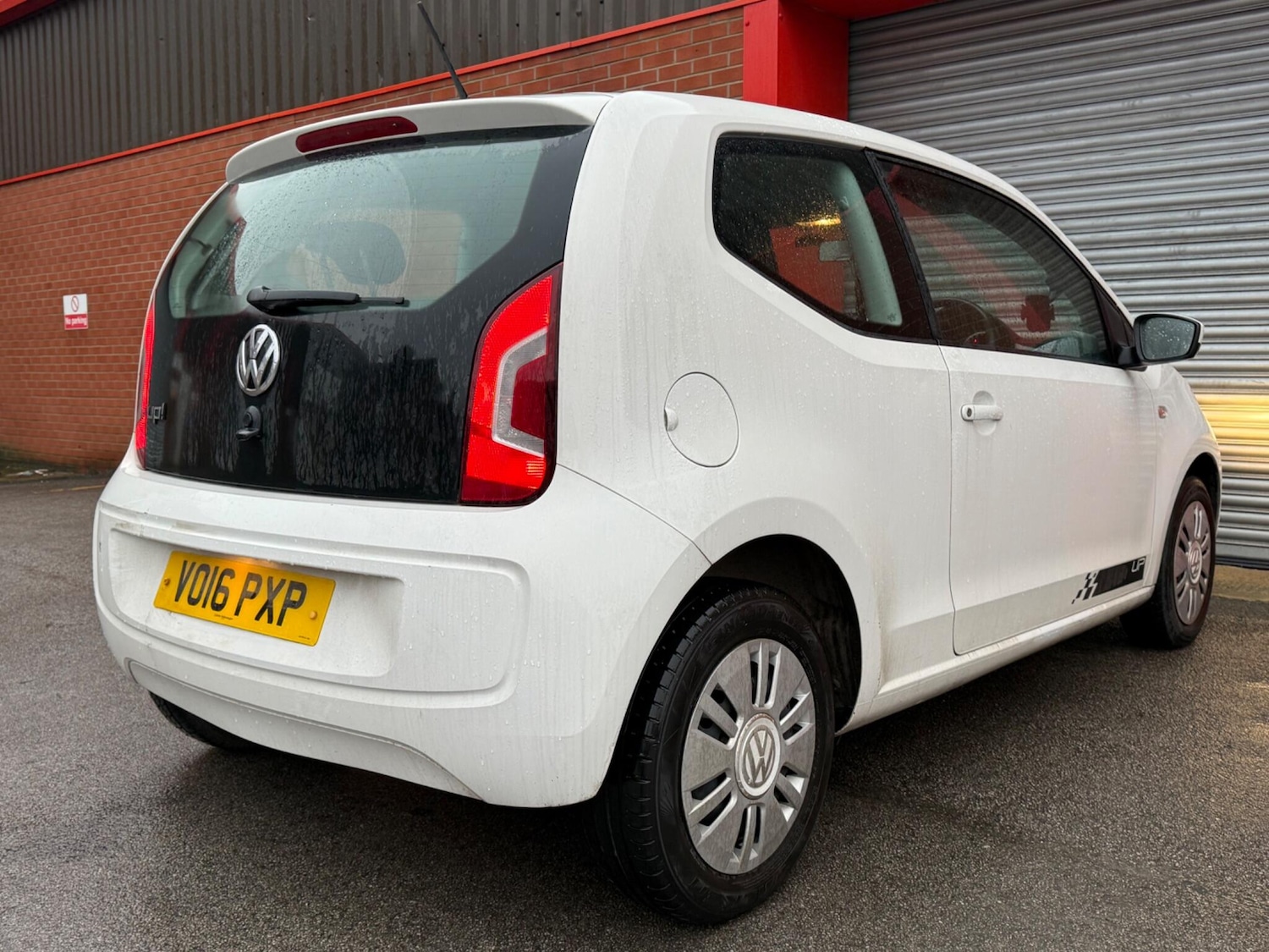 Used Volkswagen up! 2016 for sale - 77345261: Photo 29