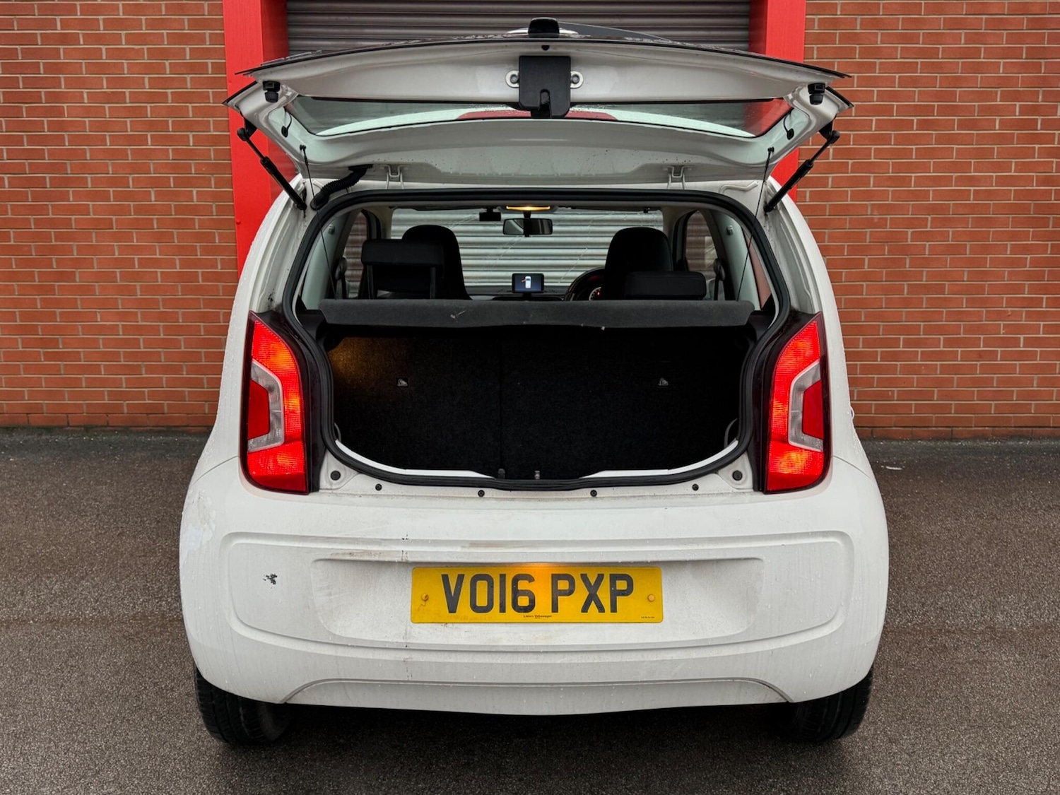 Used Volkswagen up! 2016 for sale - 77345261: Photo 31