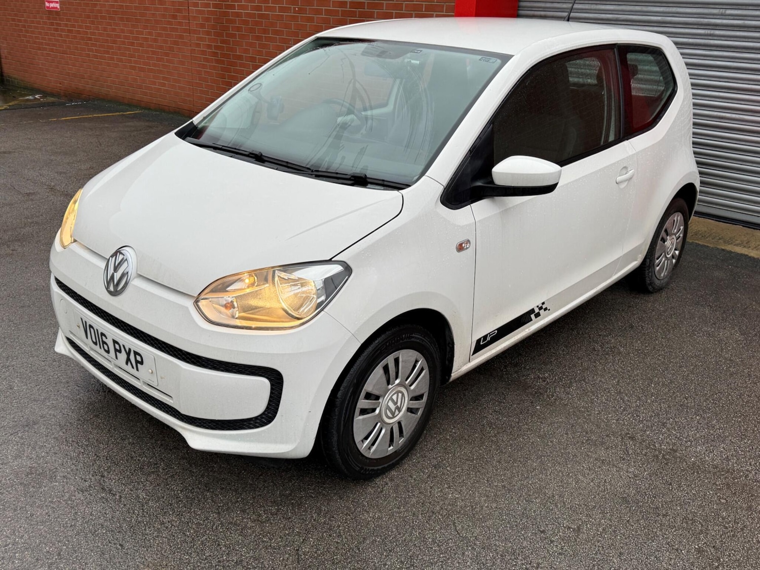 Used Volkswagen up! 2016 for sale - 77345261: Photo 6