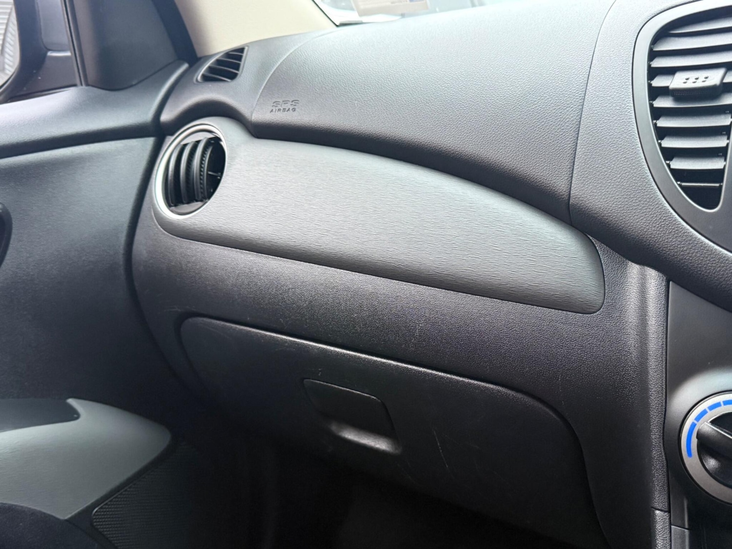 Used Hyundai i10 2012 for sale - 77163491: Photo 17