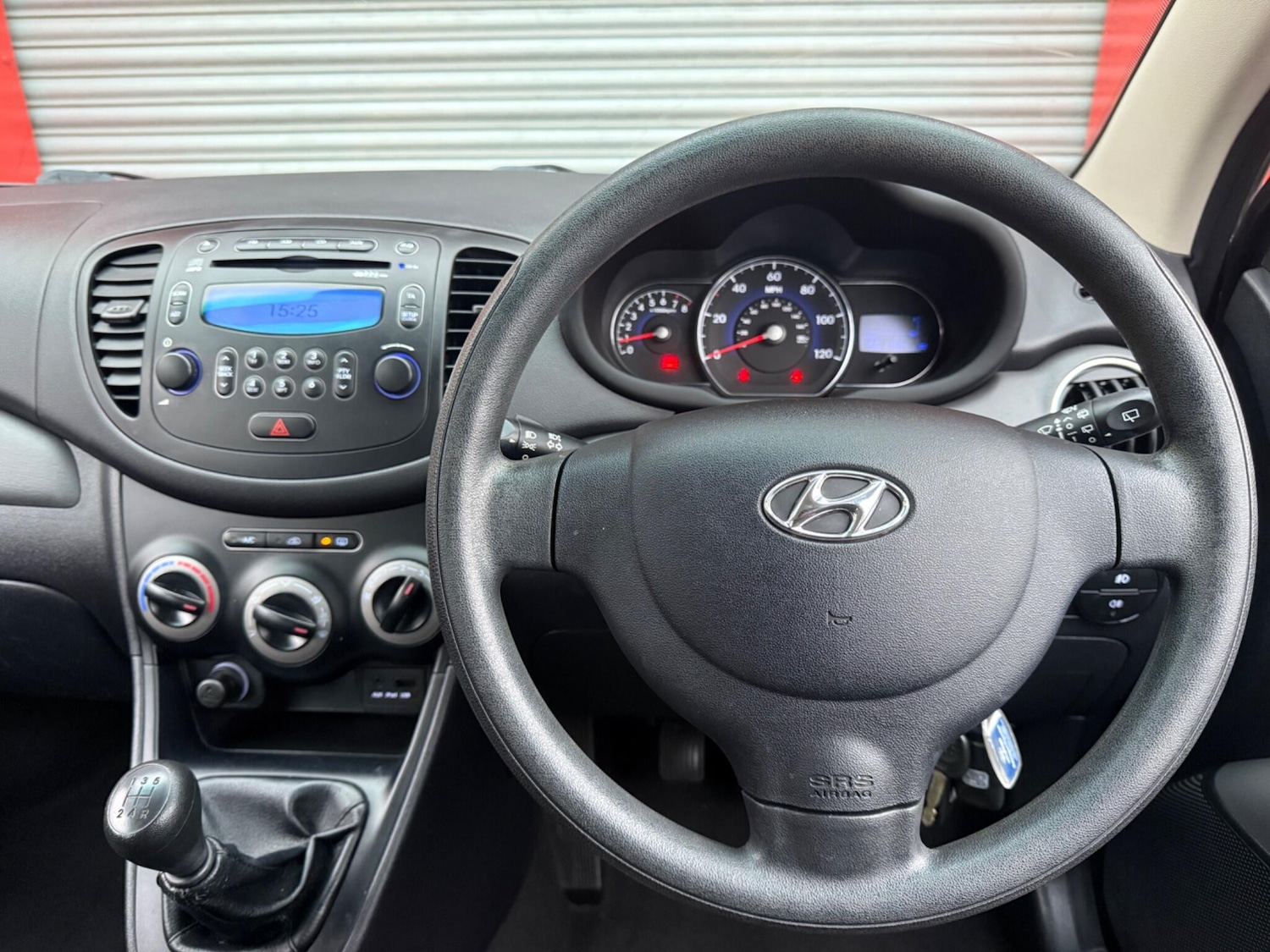 Used Hyundai i10 2012 for sale - 77163491: Photo 18