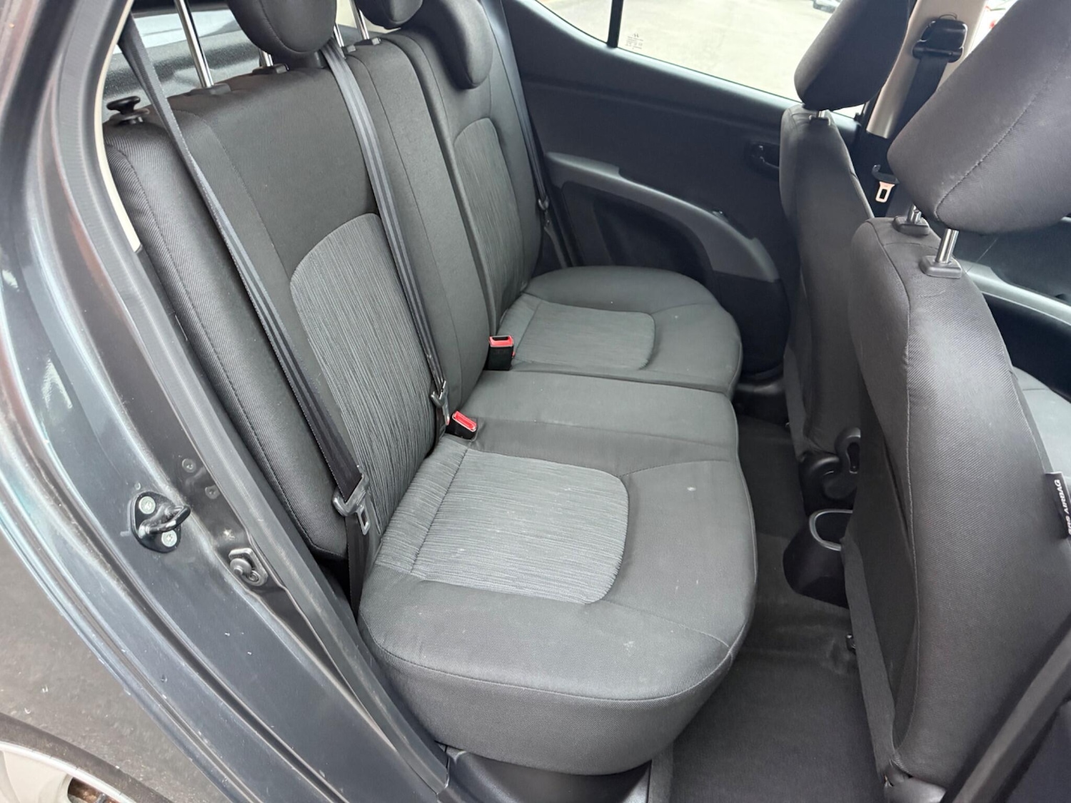 Used Hyundai i10 2012 for sale - 77163491: Photo 26