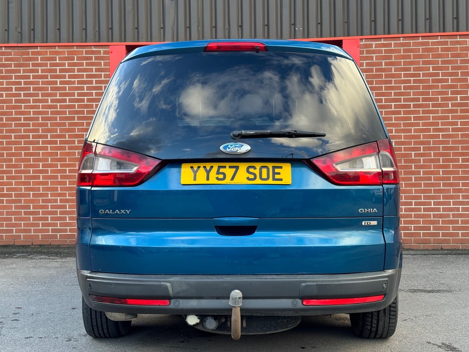 Vehicle 28