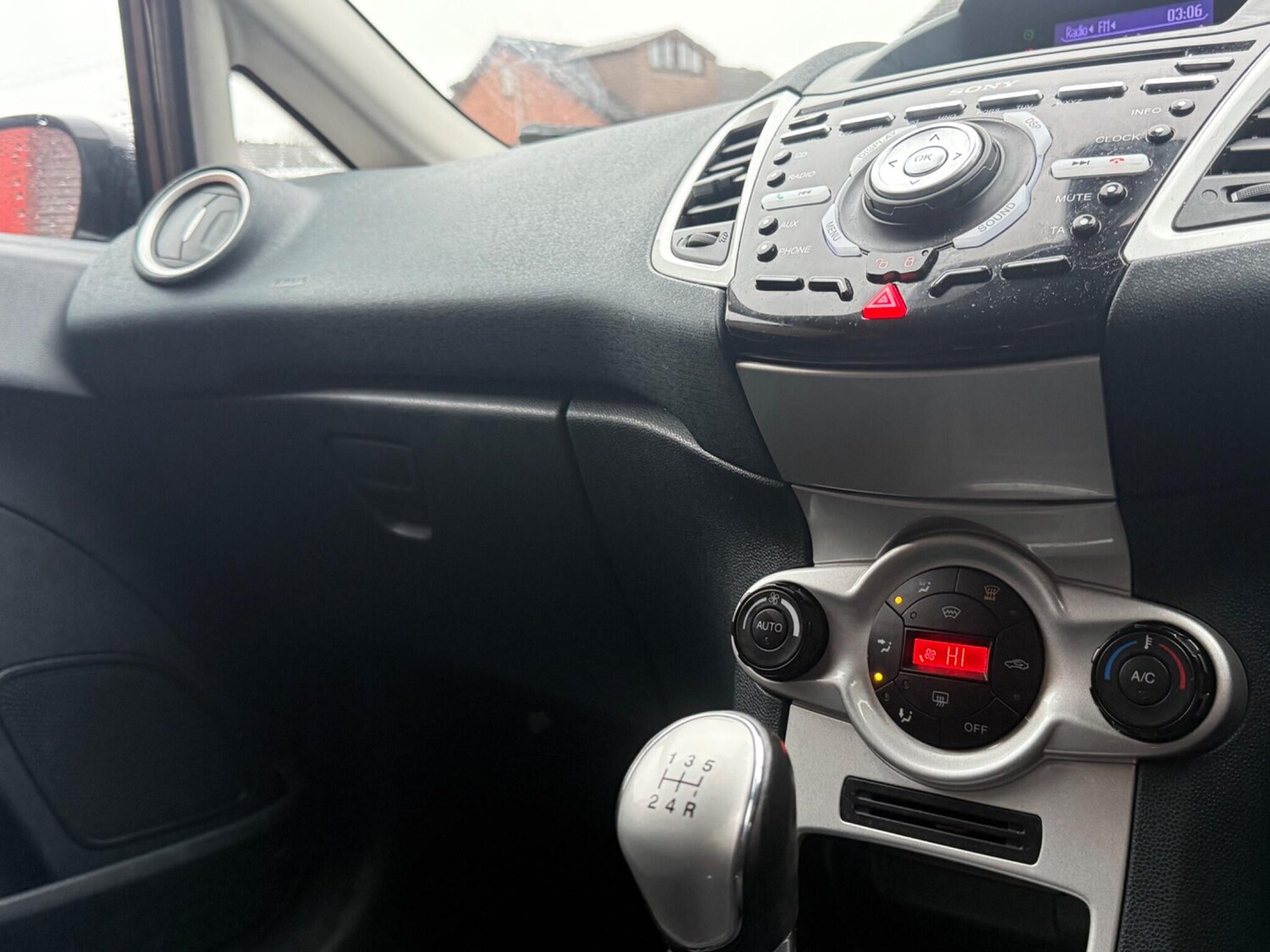 Used Ford Fiesta 2012 for sale - 77468368: Photo 19