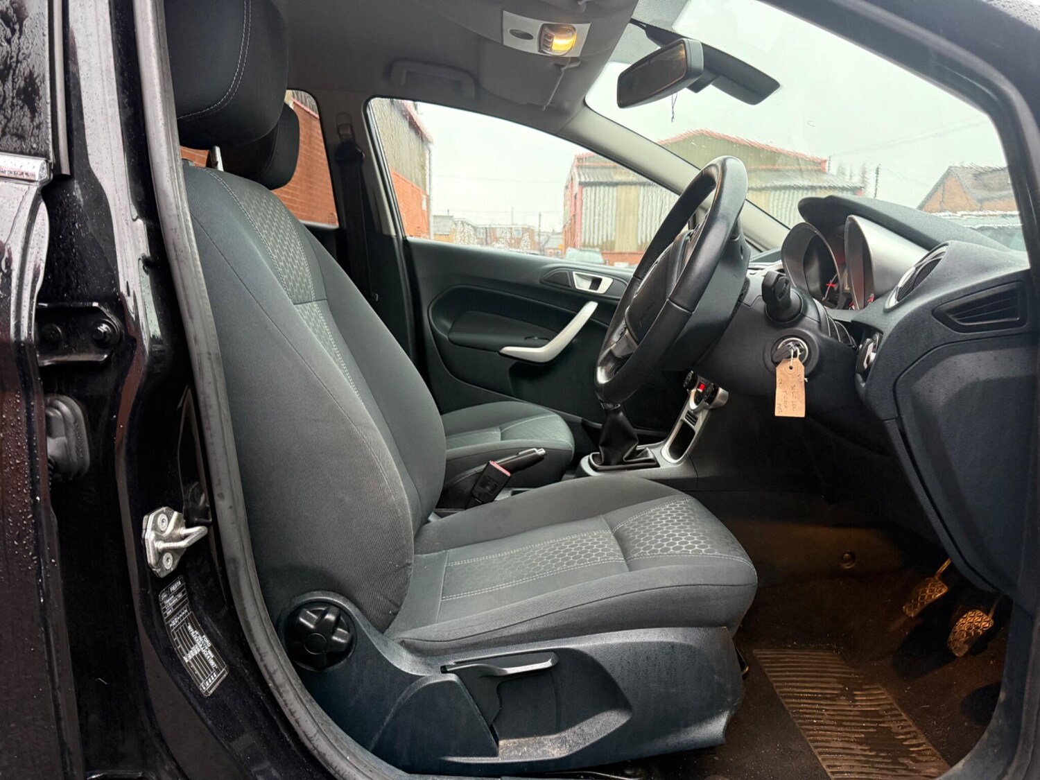 Used Ford Fiesta 2012 for sale - 77468368: Photo 22