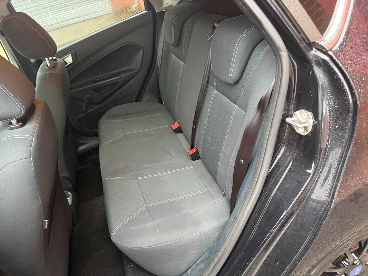 Used Ford Fiesta 2012 for sale - 77468368: Photo 27