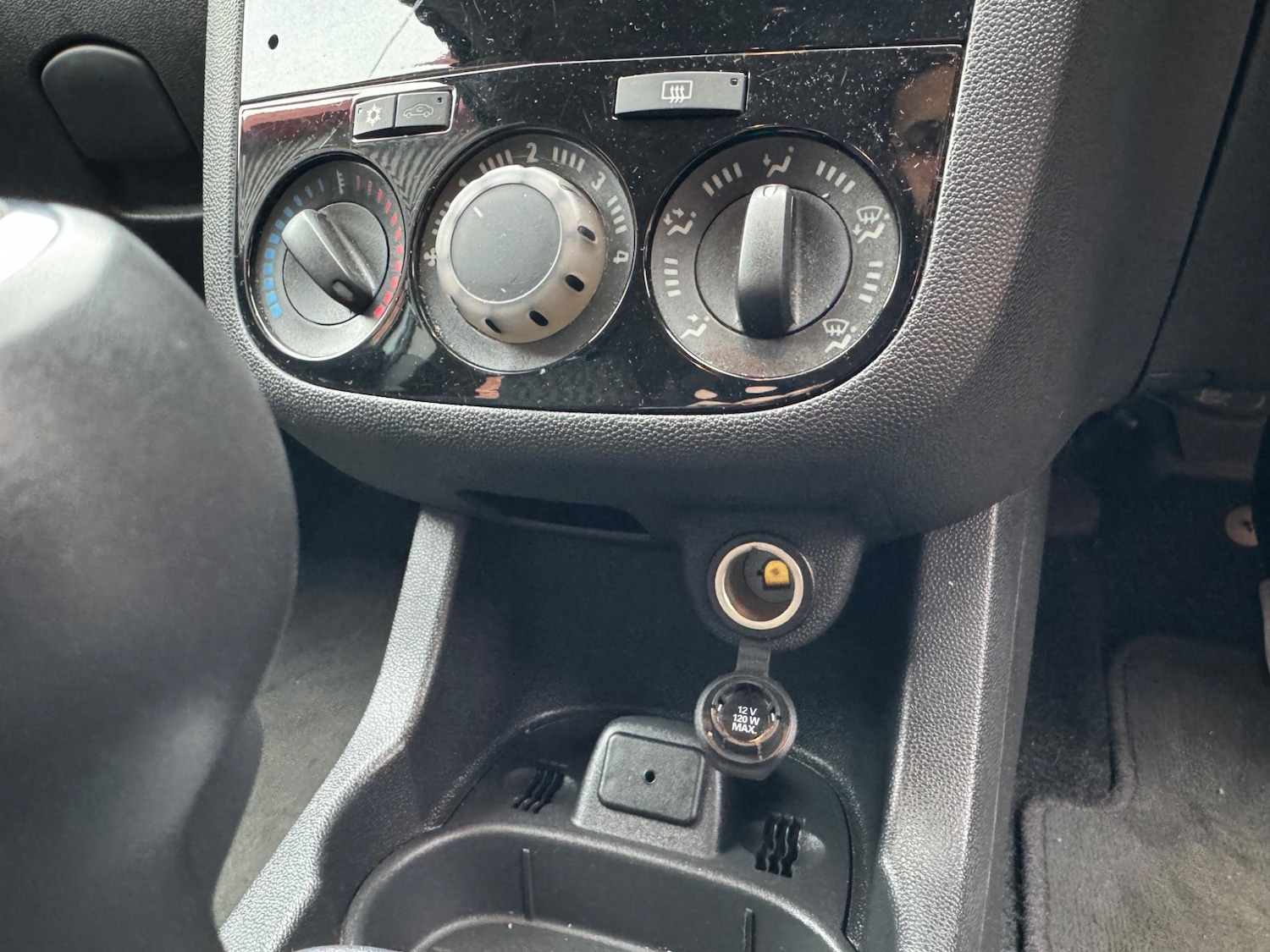 Used Vauxhall Corsa 2014 for sale - 76987721: Photo 15