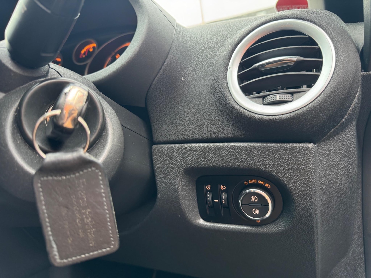 Used Vauxhall Corsa 2014 for sale - 76987721: Photo 19