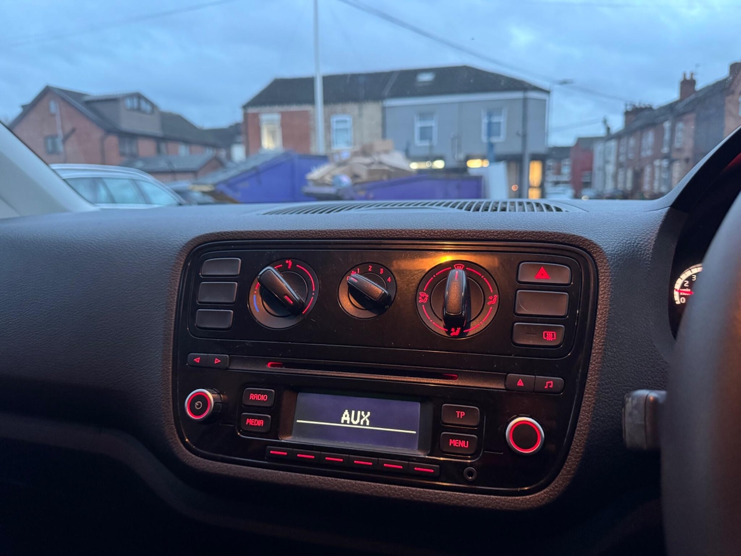 Used Volkswagen up! 2014 for sale - 76561258: Photo 14