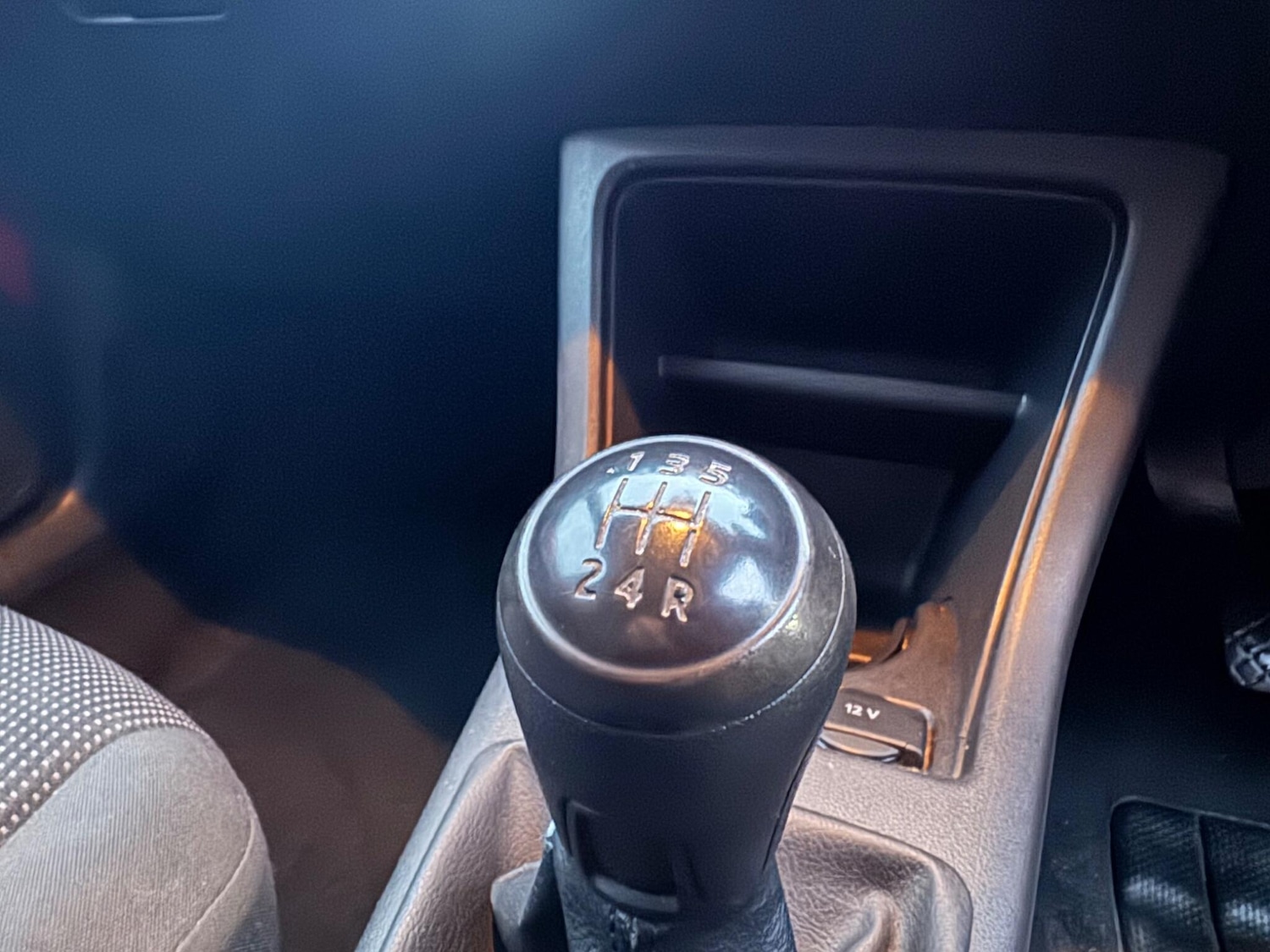 Used Volkswagen up! 2014 for sale - 76561258: Photo 16