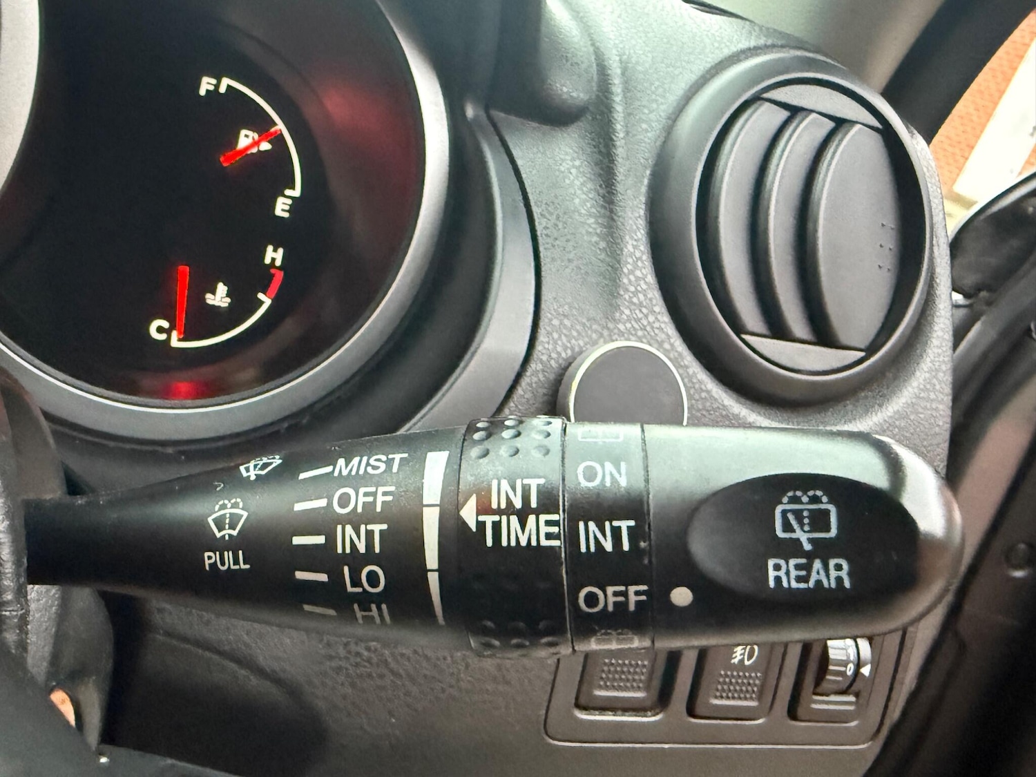 Used Suzuki Grand Vitara for sale - 76550436: Photo 11