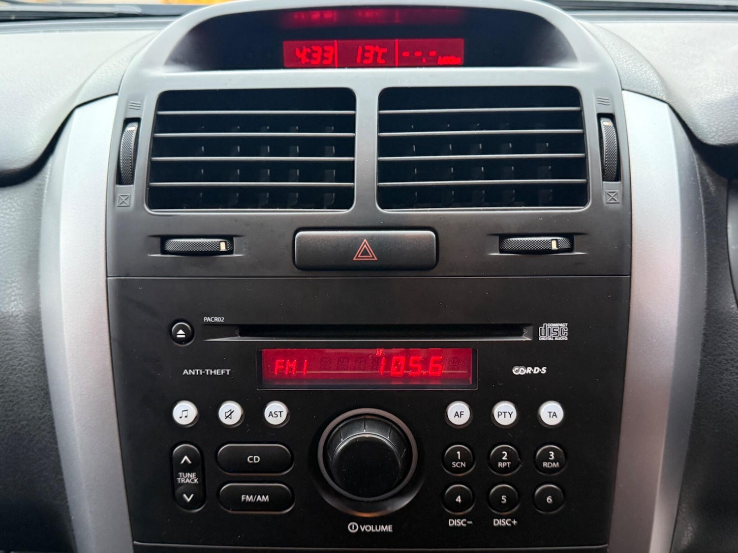 Used Suzuki Grand Vitara for sale - 76550436: Photo 15