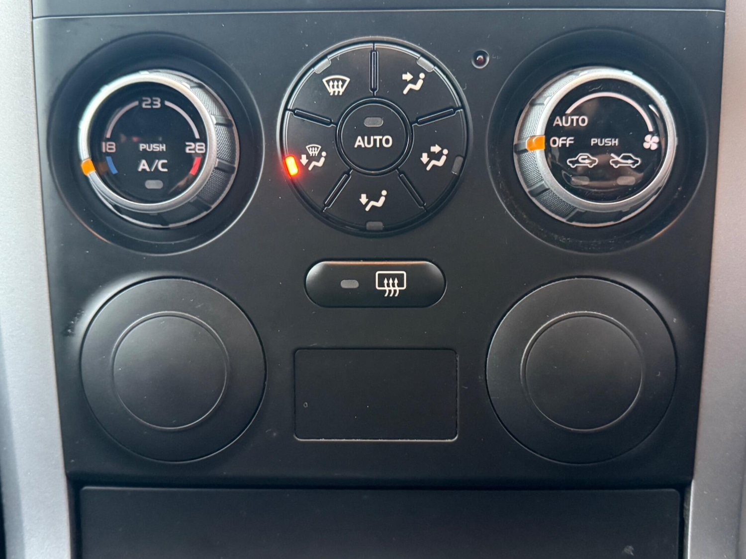 Used Suzuki Grand Vitara for sale - 76550436: Photo 16