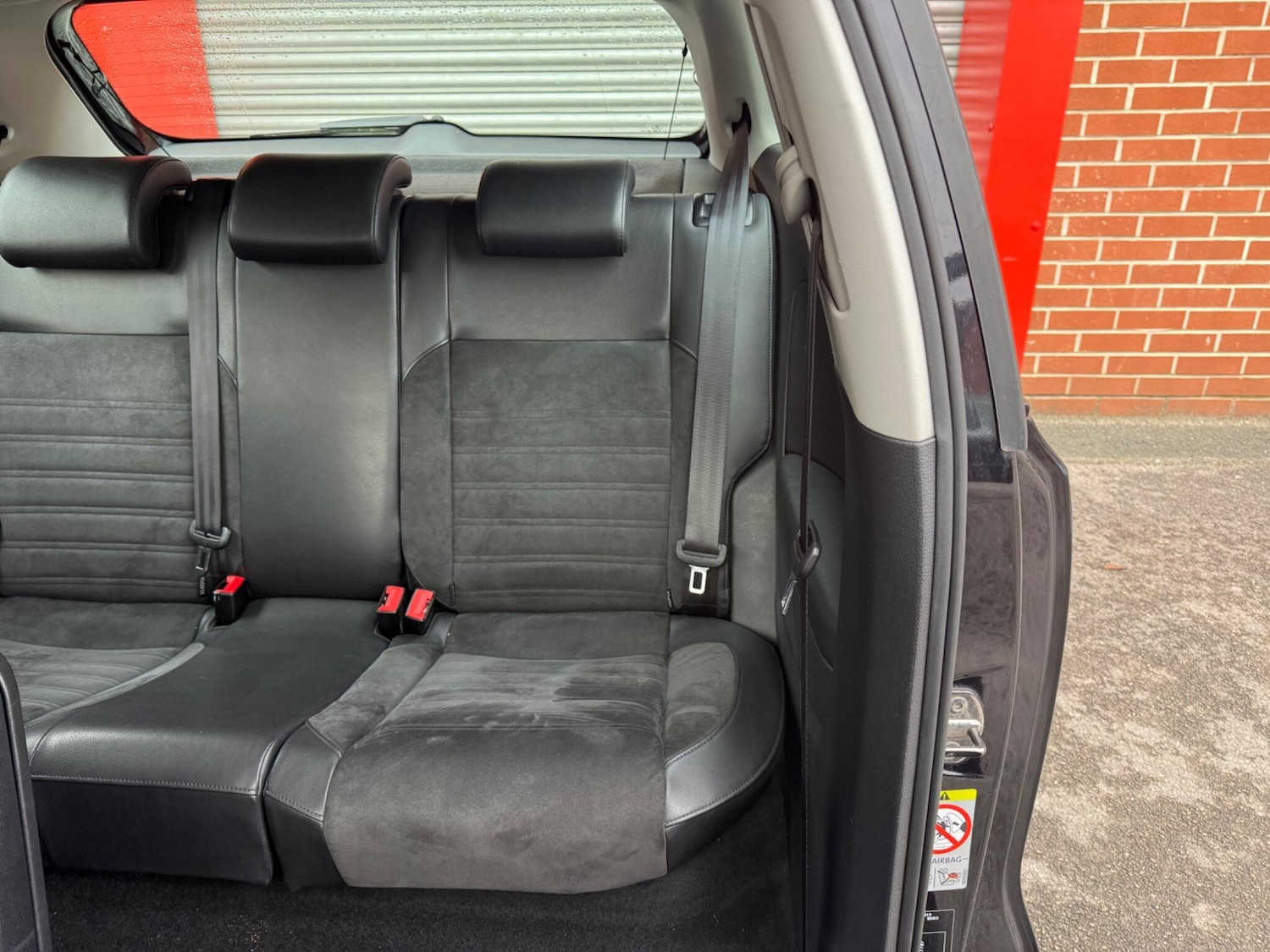 Used Volkswagen Polo 2010 for sale - 77082055: Photo 25