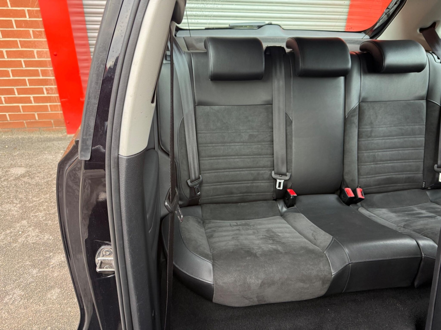 Used Volkswagen Polo 2010 for sale - 77082055: Photo 27