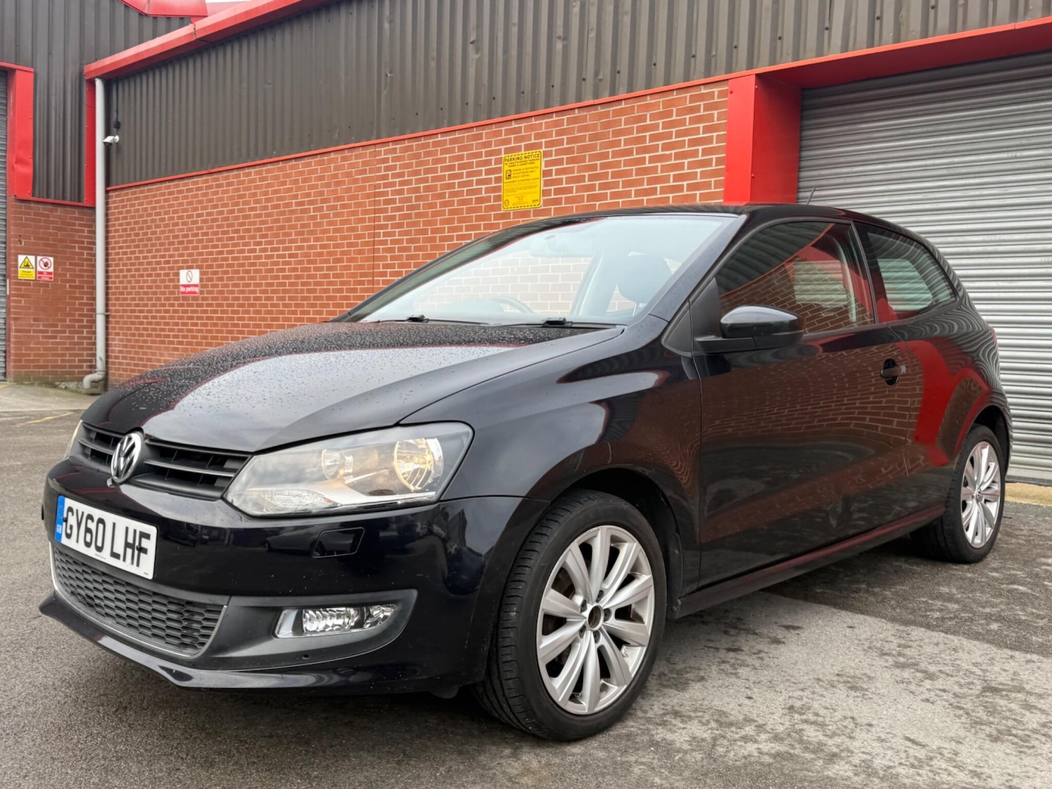 Used Volkswagen Polo 2010 for sale - 77082055: Photo 5