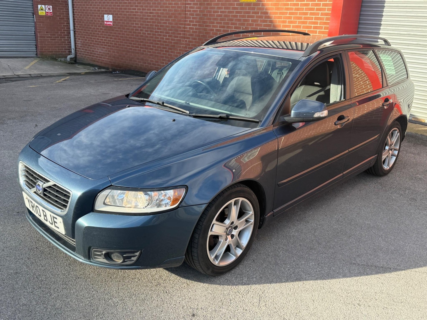 Used Volvo V50 for sale - 77892672: Photo 6