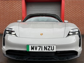 Used Porsche Taycan 2021 for sale - 78276400: Photo