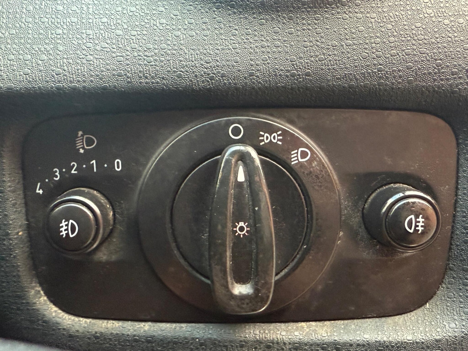 Used Ford Fiesta for sale - 77808911: Photo 10