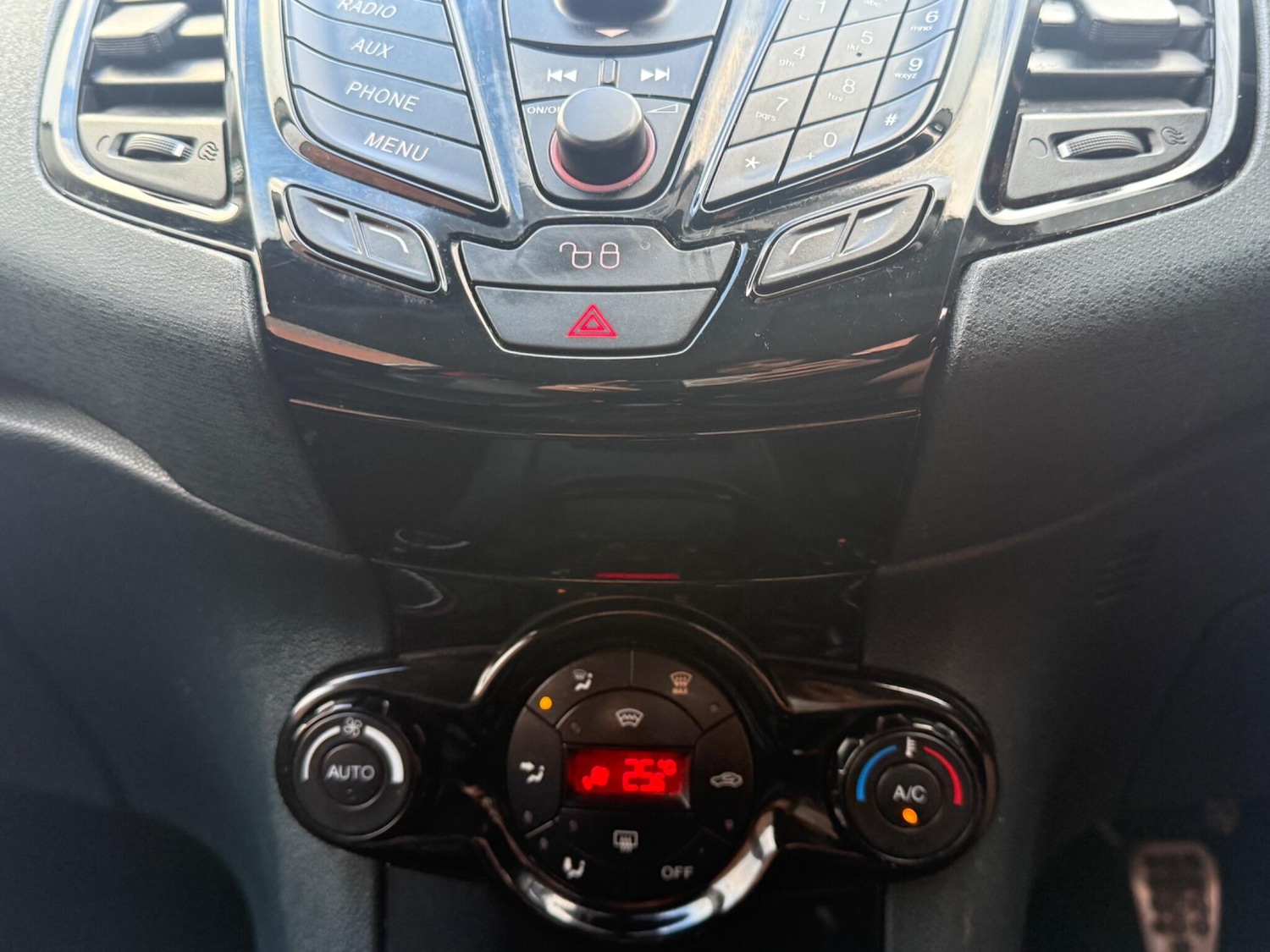 Used Ford Fiesta for sale - 77808911: Photo 16