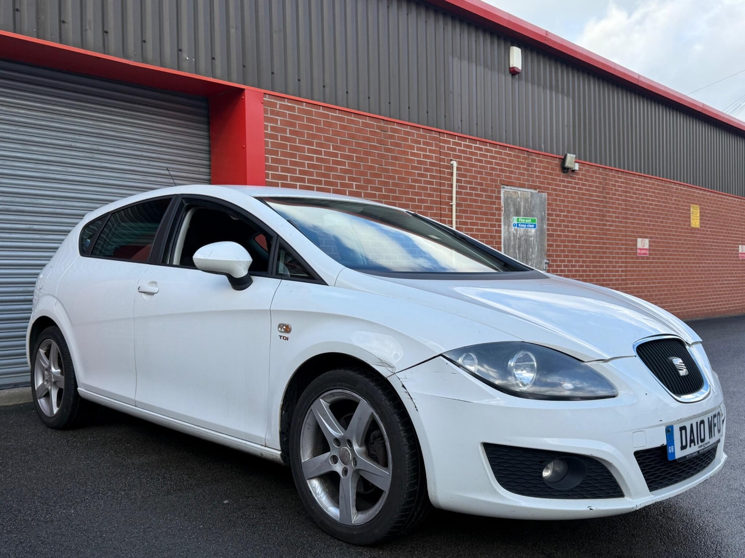 Used SEAT Leon for sale - 77882369: Photo 1