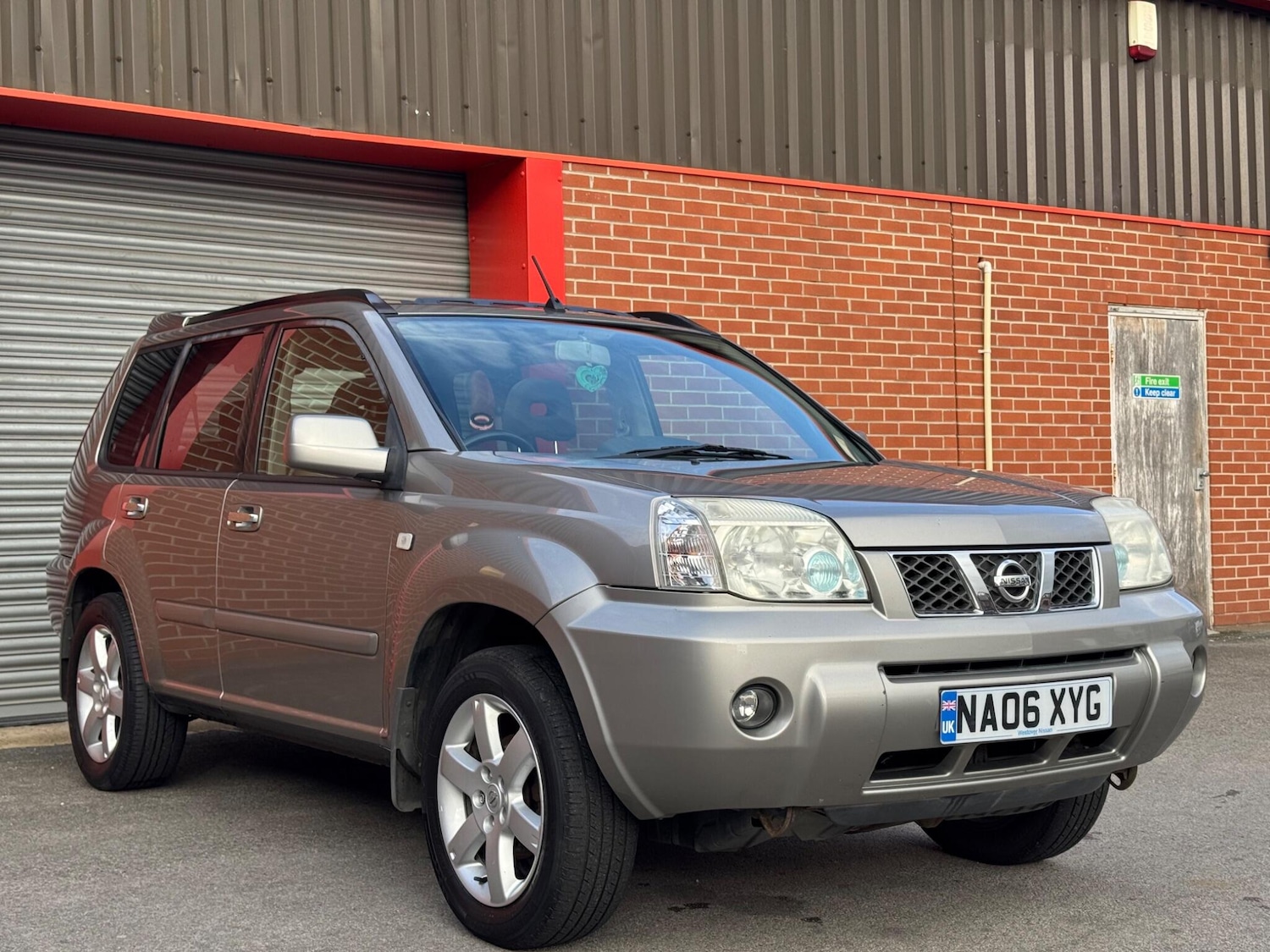 Used Nissan X-Trail 2006 for sale - 76753235: Photo 2