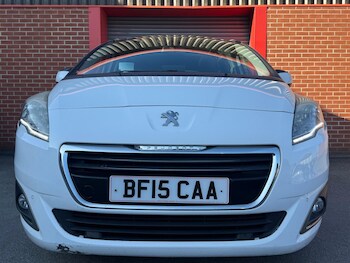 Used Peugeot 5008 2015 for sale - 77768257: Photo