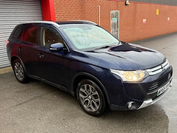 Used Mitsubishi Outlander 2015 for sale - 77455206: Photo