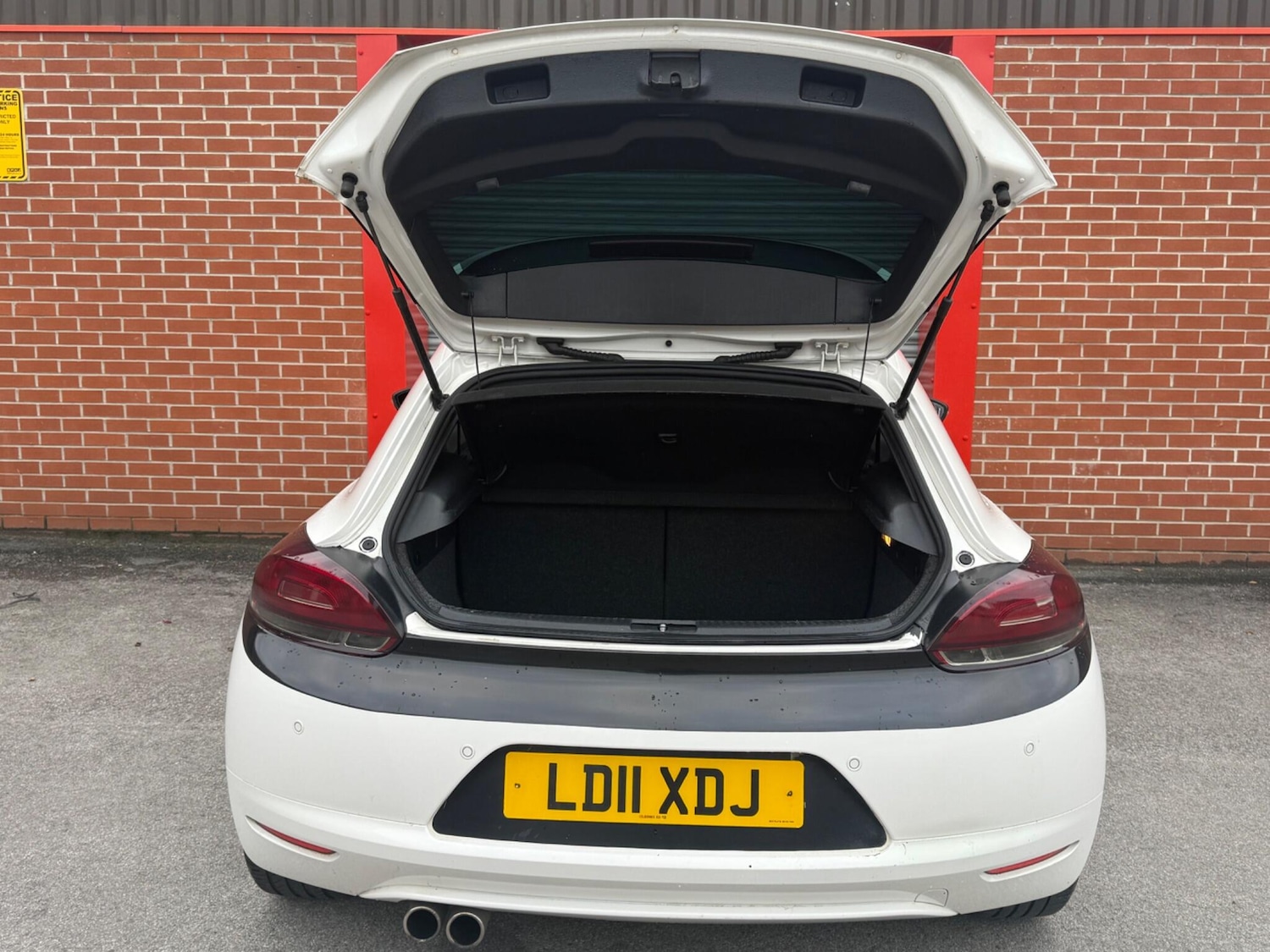 Used Volkswagen Scirocco 2011 for sale - 76585038: Photo 37