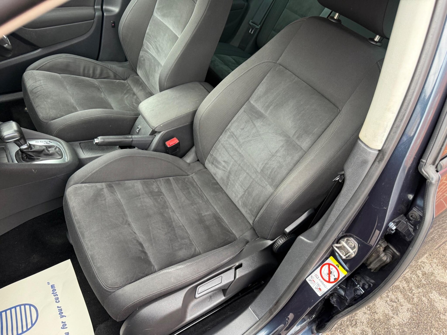 Used Volkswagen Golf 2010 for sale - 77454949: Photo 24