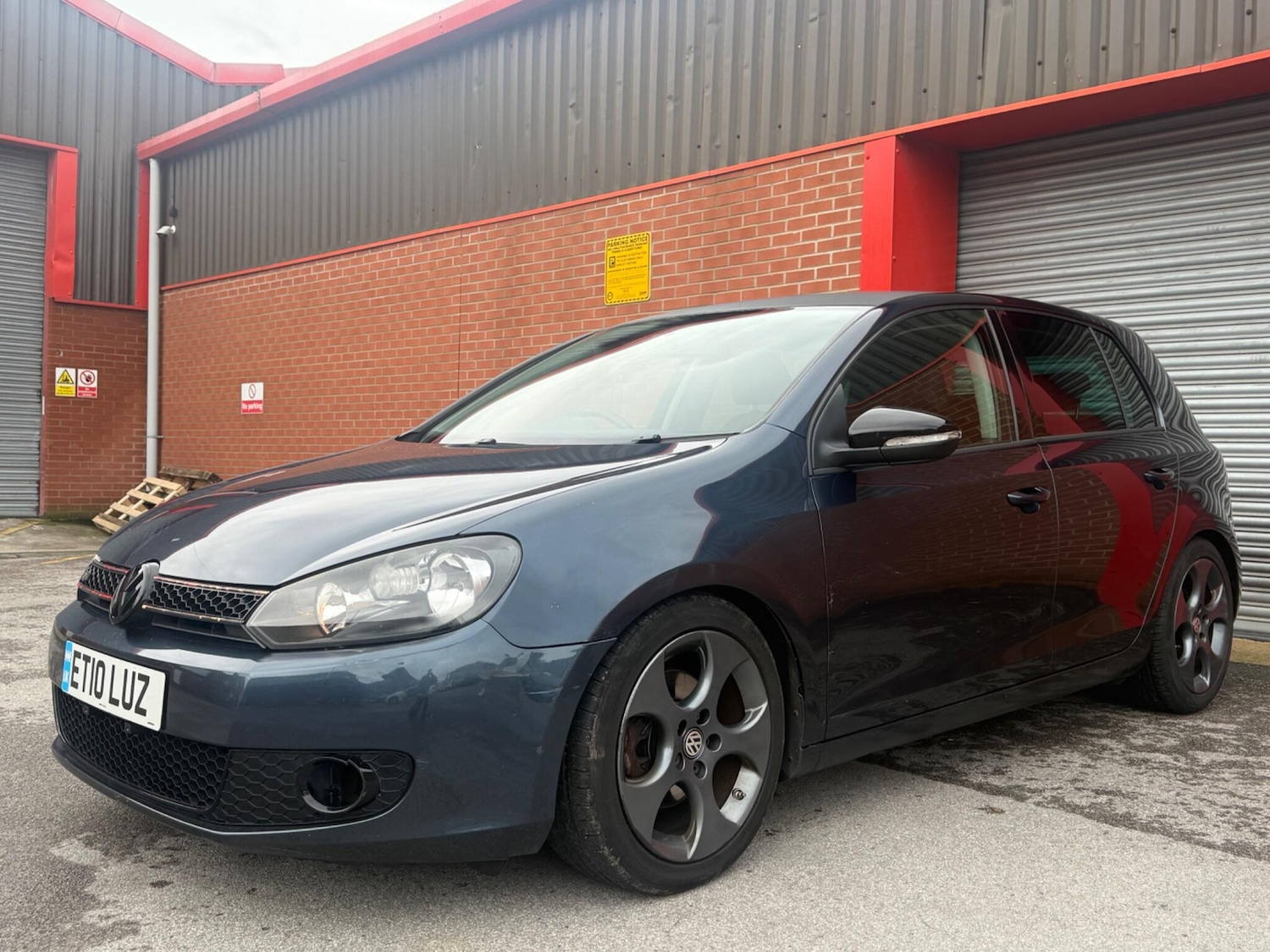 Used Volkswagen Golf 2010 for sale - 77454949: Photo 5