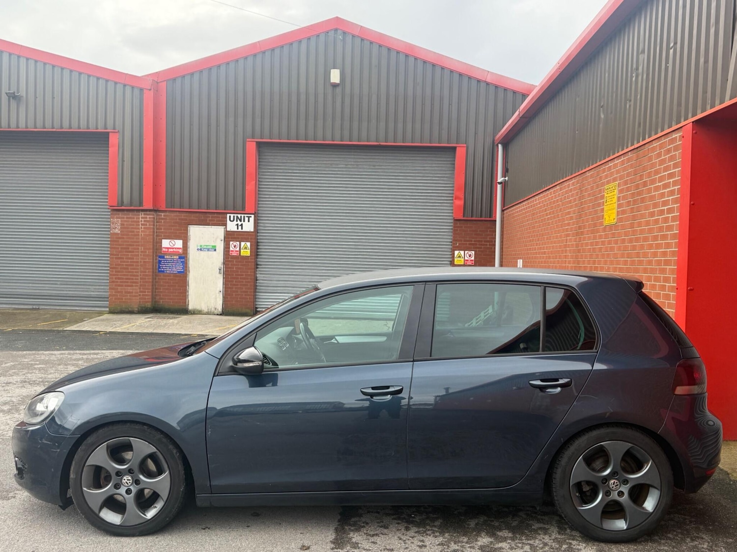 Used Volkswagen Golf 2010 for sale - 77454949: Photo 8