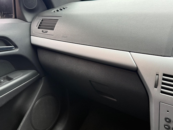 Used Vauxhall Astra 2008 for sale - 76201395: Photo 18
