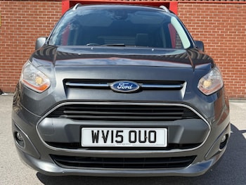 Used Ford Grand Tourneo Connect 2015 for sale - 78481643: Photo